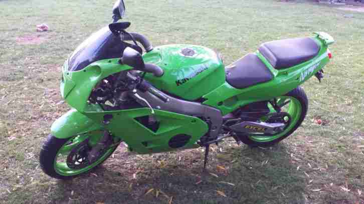 kawasaki zxr 400 zxr400 an Bastler mit Motorschaden