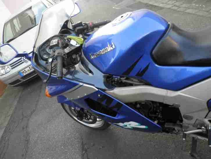 kawasaki zzr 1100 d