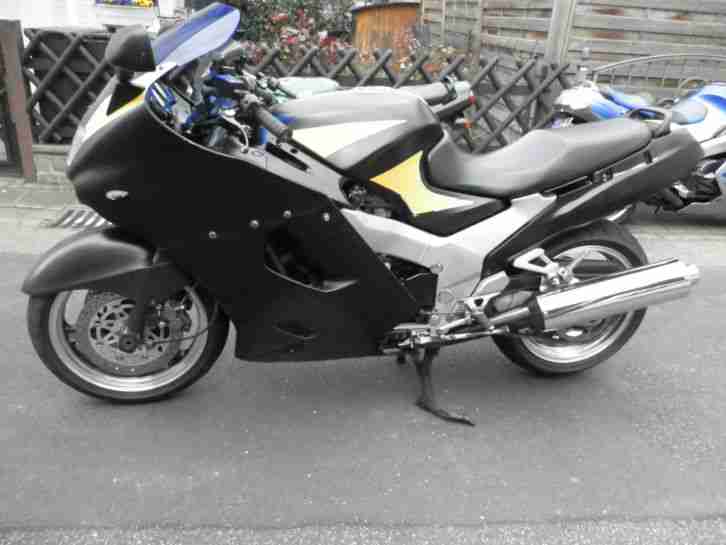 zzr 1100 d mit motorschaden