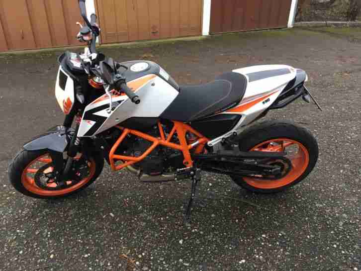 ktm duke 690 r