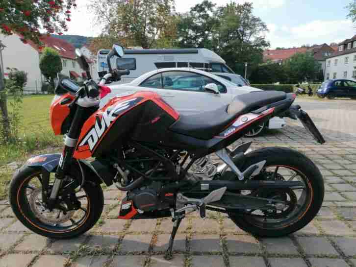 KTM IS Duke 200 ,,Top Zustand``