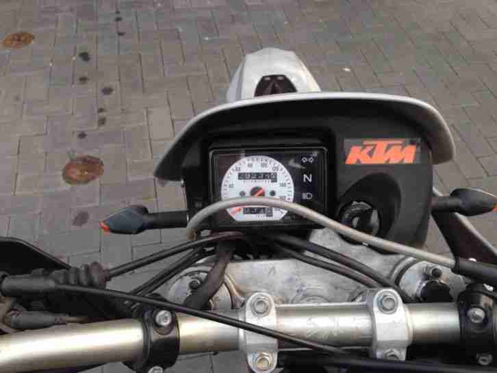 ktm lc4 640 supermoto