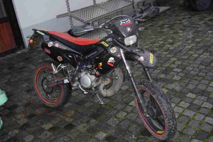 malaguti xsm50 supermoto 50ccm moped,bj2010,neues pickerl ,verschleissteile neu