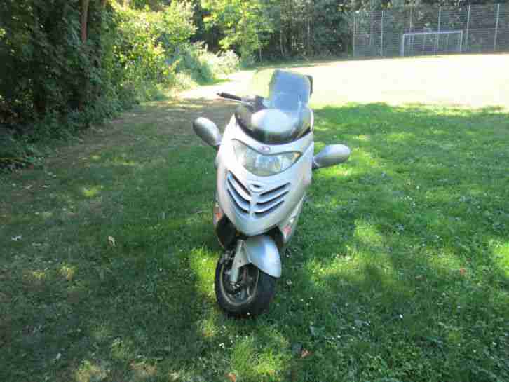 motorRoller kymco 125ccm