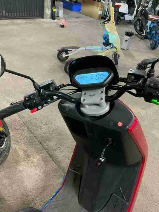 NIU NQi N1S Elektroroller