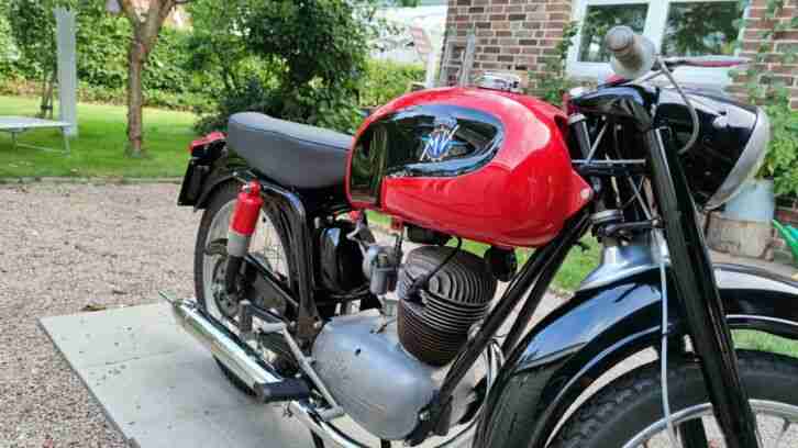Oldtimer Motorrad MV Agusta 125 TRL