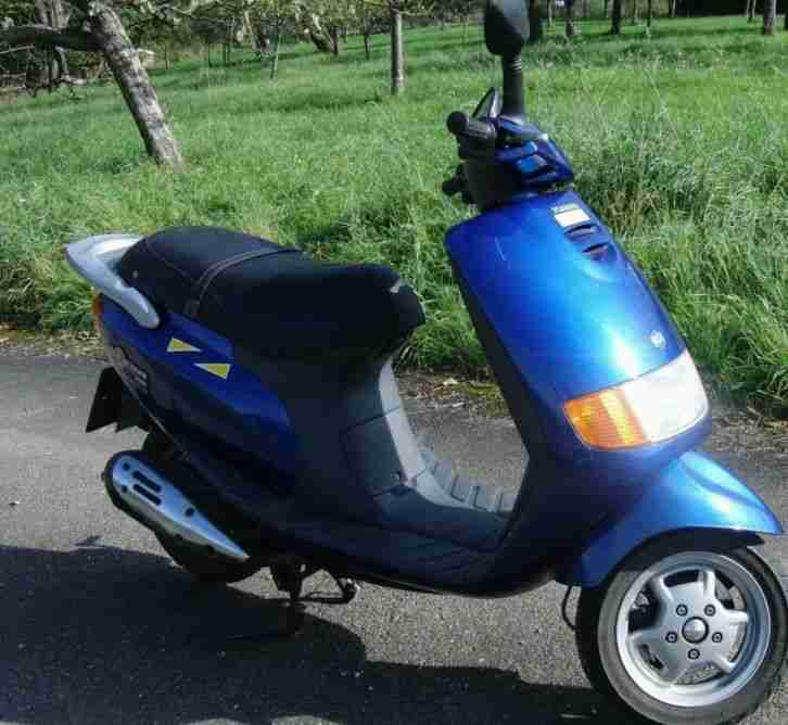 Piaggio 125 sfera