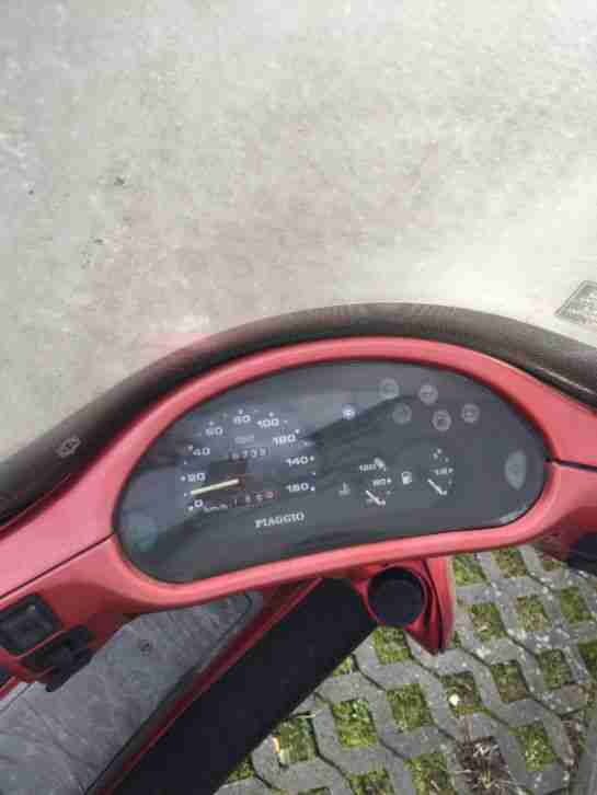 piaggio Roller 150 ccm mit Papier und TÜV 1,5 Jahre