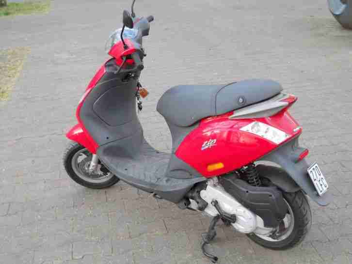 piaggio baujahr 2011