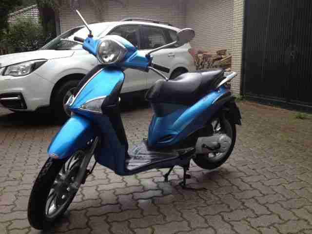piaggio c49 Liberty Roller 228KM original Rentner Garage 2 tackt