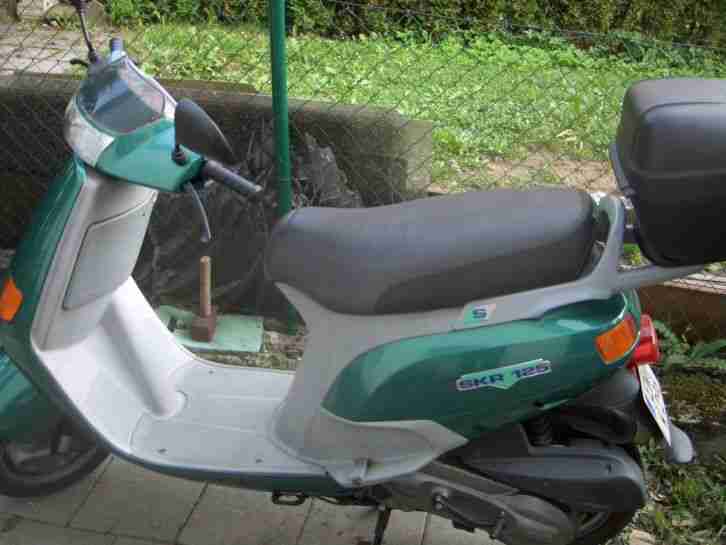 piaggio skr 125