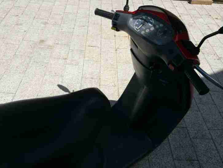 piaggio skr 125