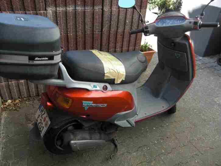 piaggio skr 125