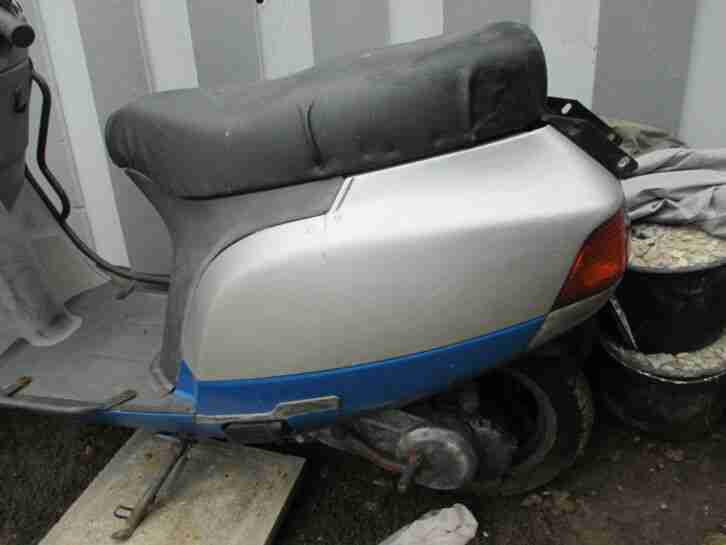 piaggio vespa Typ NSL