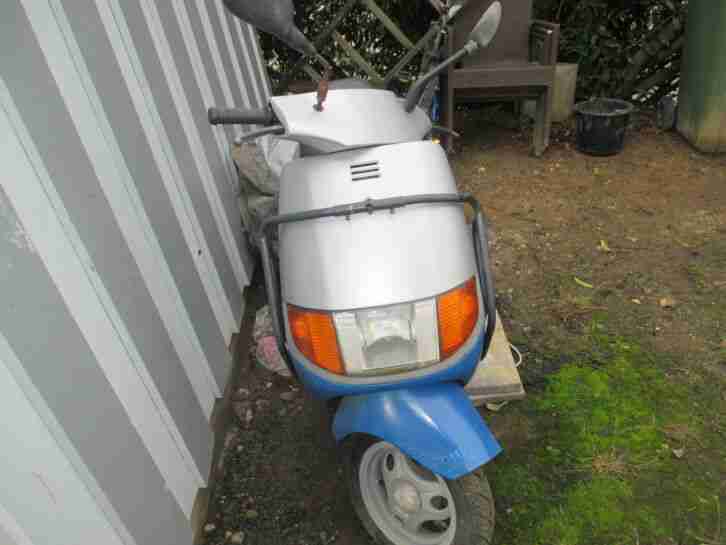 piaggio vespa Typ NSL