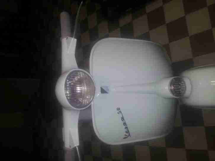 piaggio vespa prima seria. sportellino piccolo. RARITÄT