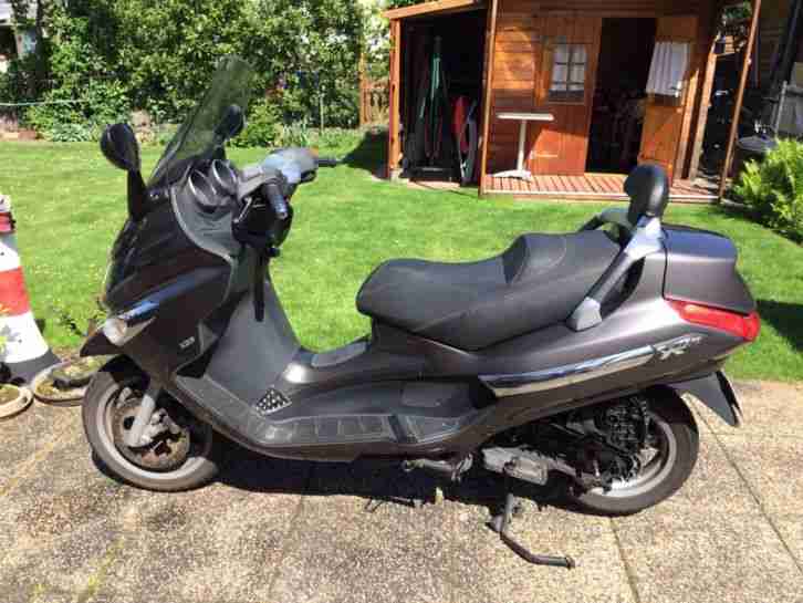 Piaggio xevo