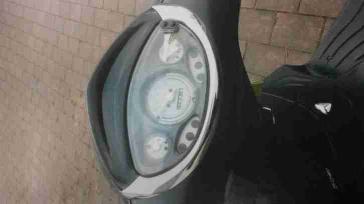 roller piaggio fly 50 4T getrosselt