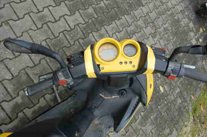 roller yamaha aerox 50