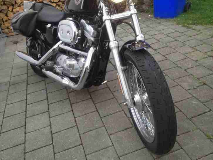 sehr schöne Harley-Davidson sportster XLH 883 Hugger , tiefergelegt