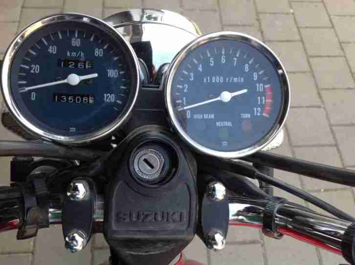 suzuki 125 gn