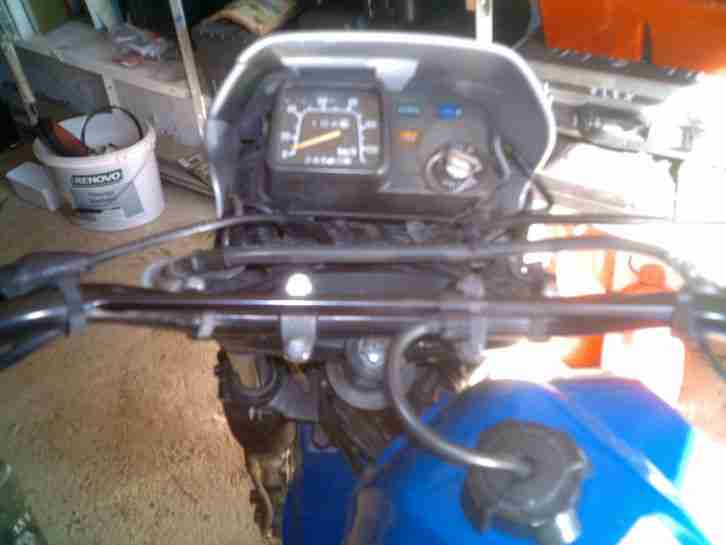 suzuki dr 125 ccm -ohne papiere-ersatzteilspender