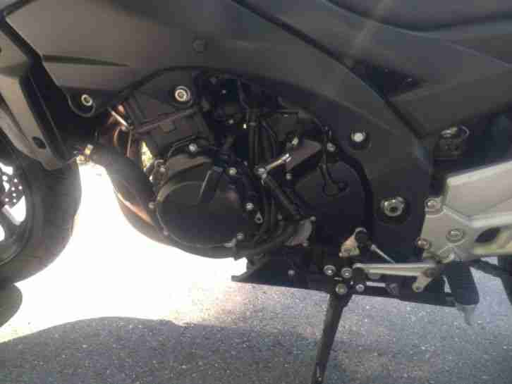 suzuki gsr 600 ABS Ez Ende 2011 Super Zustand!!! Keine Gsxr Zx RR