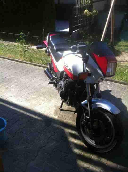 suzuki gsx 550