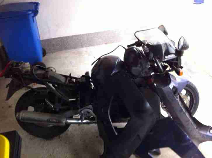 suzuki gsx750f