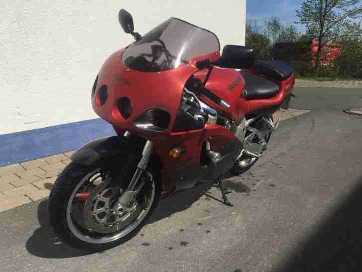 suzuki gsxr 750