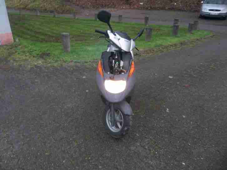 suzuki roller ap 50
