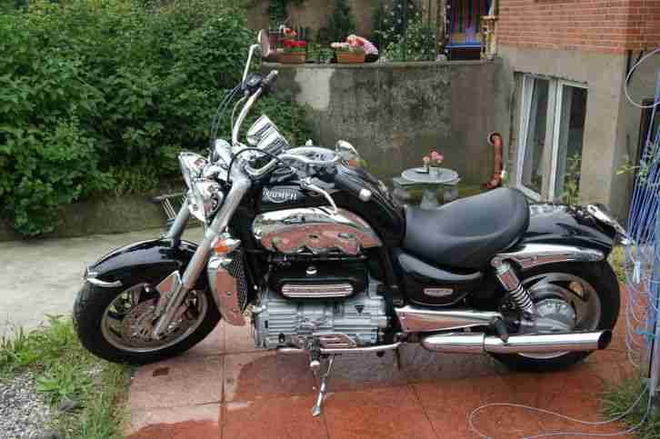 triumph rocket3