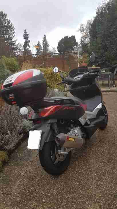 yamaha Roller x max 250 (Black max)