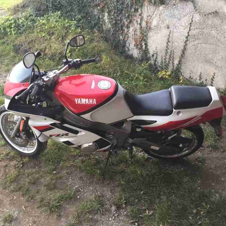yamaha fzr 600
