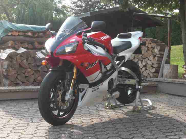 yamaha r1 rn 01 öhlins akrapovic gilles tooling