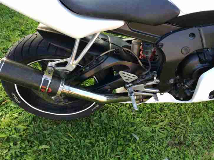 yamaha r6 track bike 2004