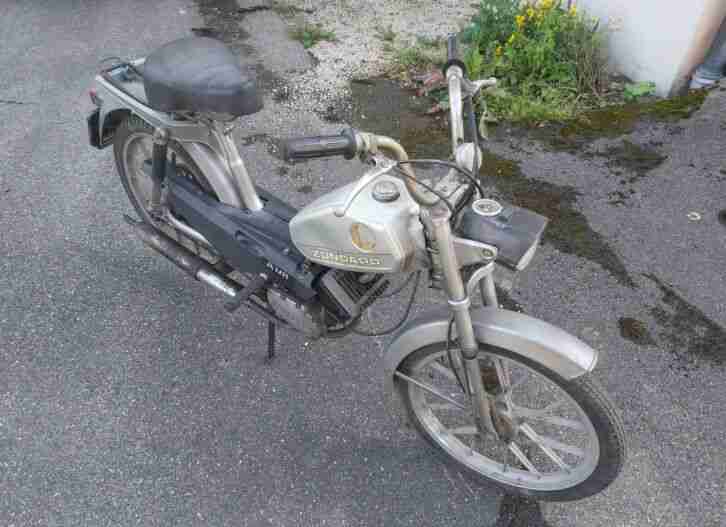 ZA25 Mofa 460 02 Scheunenfund Moped